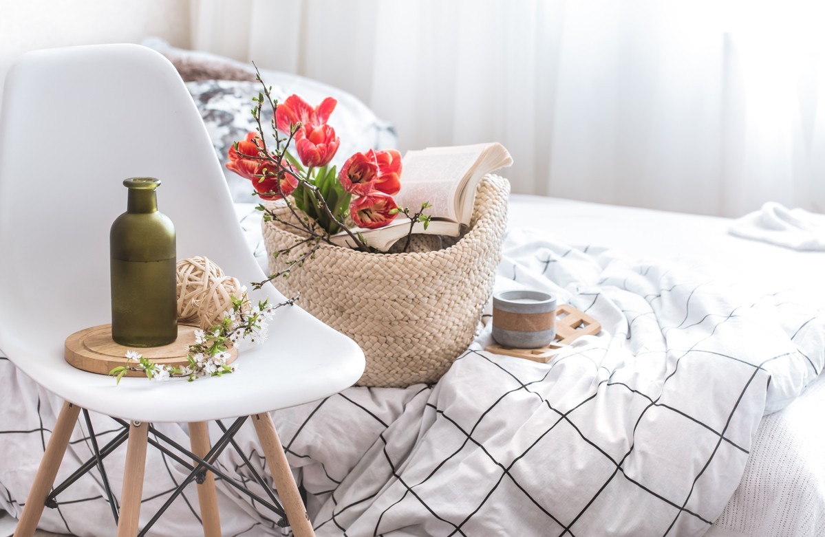 Luxury Bedroom: Decor