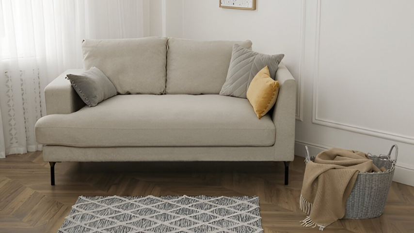 rugs & curtains- Small room design ideas